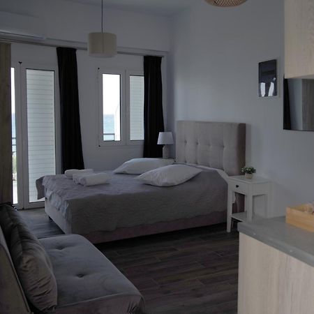 Soso'S Apartments -Vacations Next To The Beach Psari Forada Exterior photo